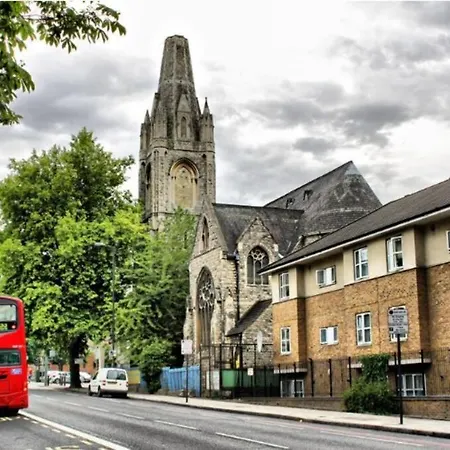 Victorian Building Turned Charming Hotel Perfect For Short And Long Term Stay With Wifi London Exterior photo